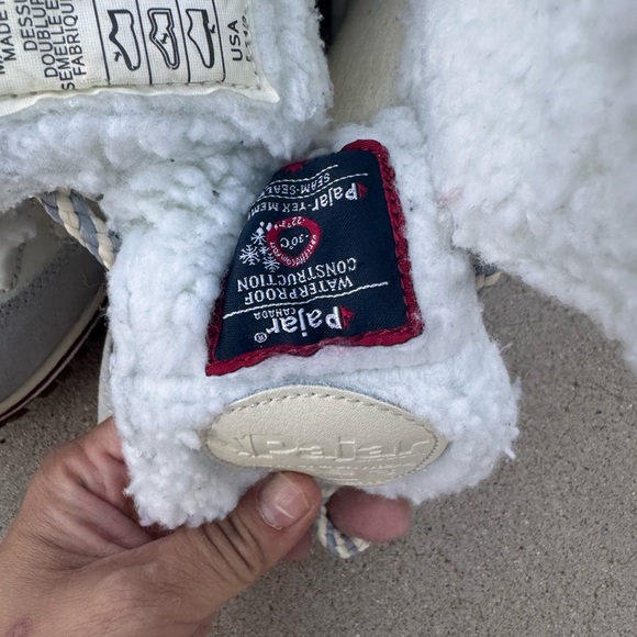 Pajar Women's Winter Boots - White and Gray - Picture 3 of 4